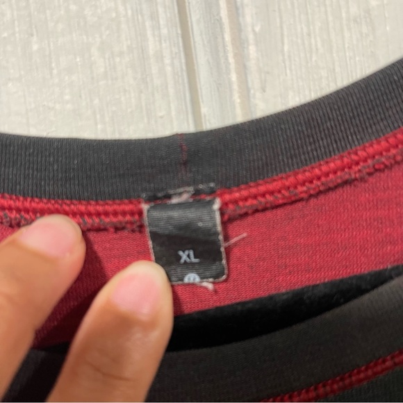 Lululemon Men’s Shirt size XL - Picture 4 of 5